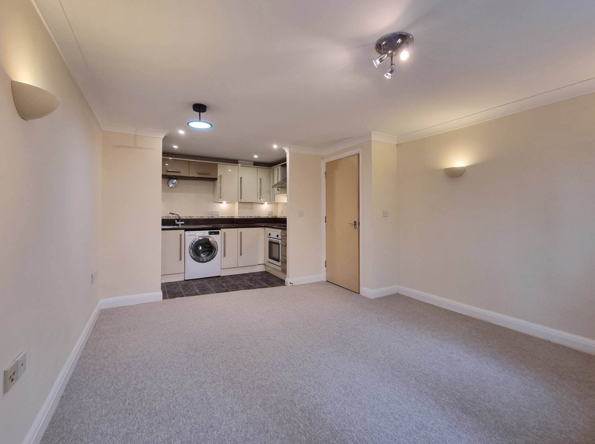 Yeoman Close, Ipswich, Image 3