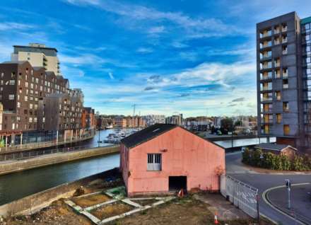 Dock Street, Ipswich, Image 4