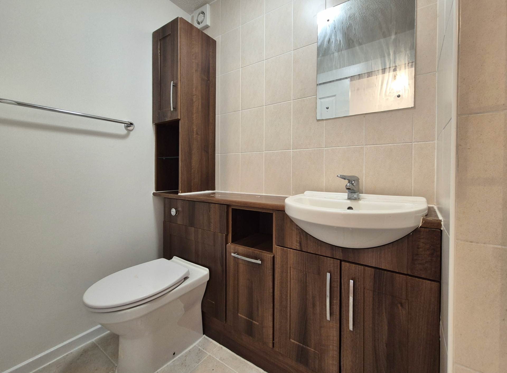 Hilton Close, Manningtree, Image 8