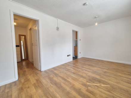 Hilton Close, Manningtree, Image 3