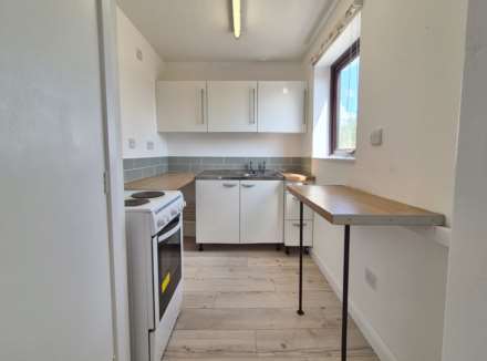 Hilton Close, Manningtree, Image 2