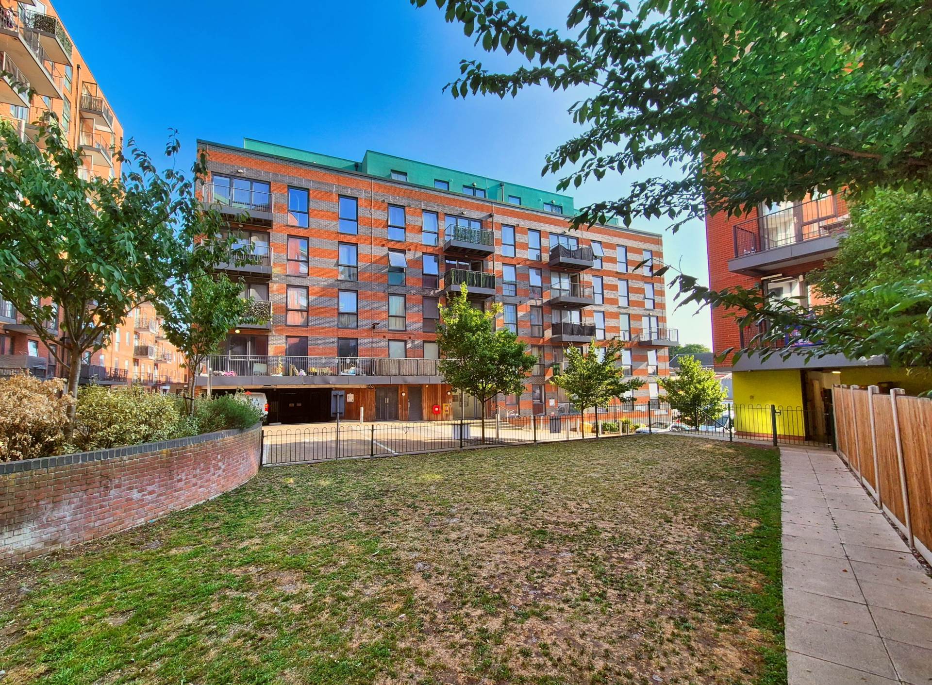 Leven Court, Barnard Square, Stoke Quay, Image 1
