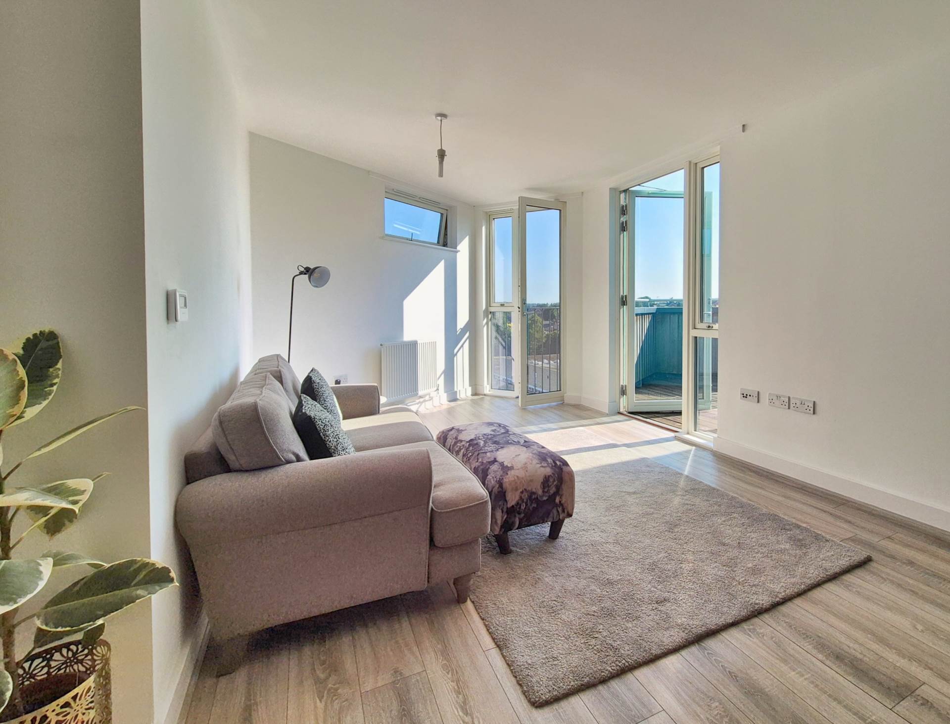 Leven Court, Barnard Square, Stoke Quay, Image 6