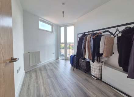 Leven Court, Barnard Square, Stoke Quay, Image 13