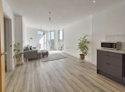 Leven Court, Barnard Square, Stoke Quay, Image 8