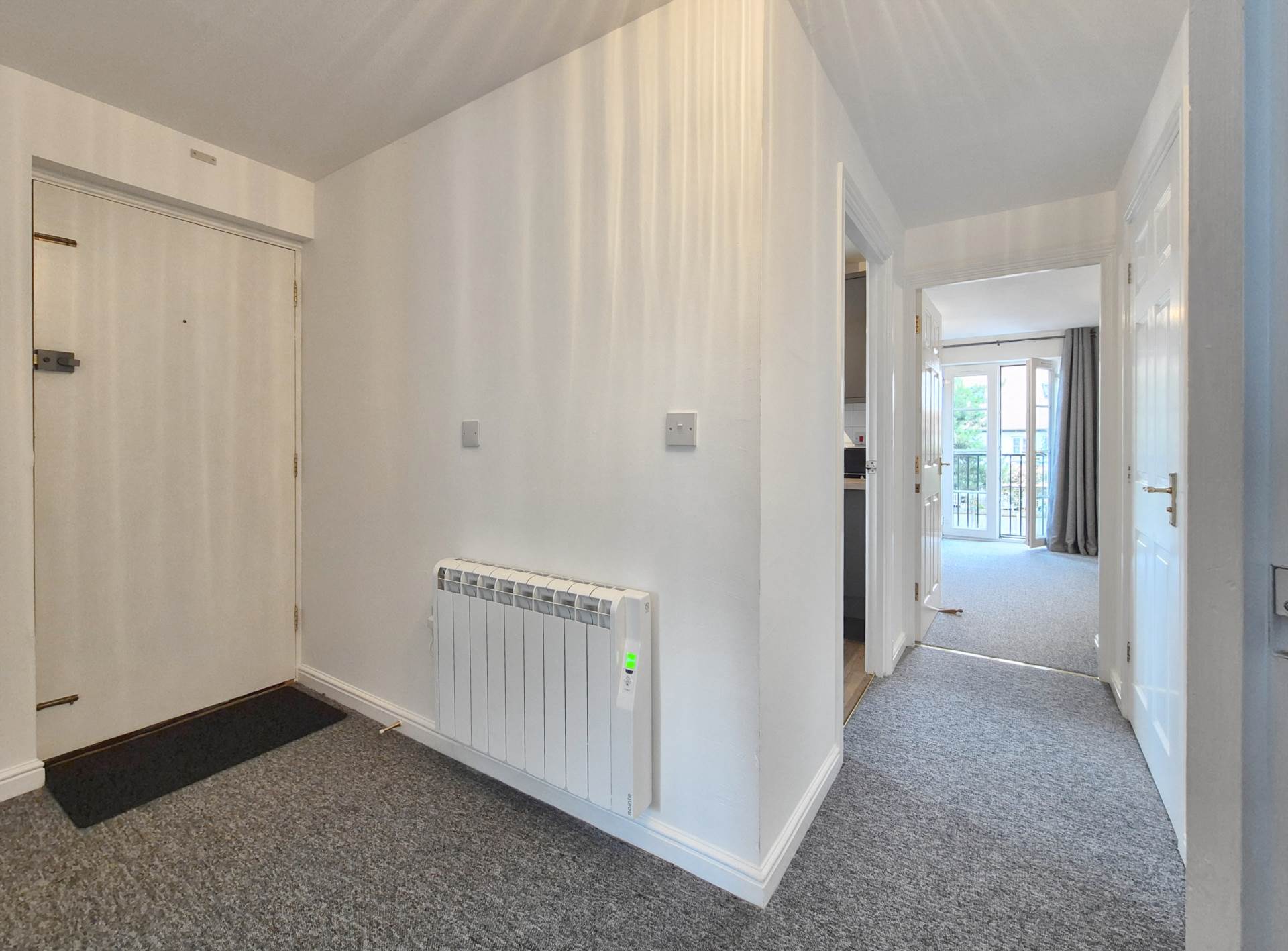 Alnesbourn Crescent, Ipswich, Image 10