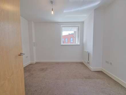 Zephyr Court, Stoke Quay, Image 13