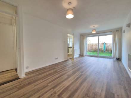 Springland Close, Ipswich, Image 2