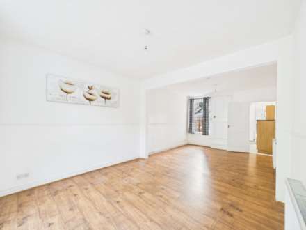 Thompson Road, Ipswich, Image 4