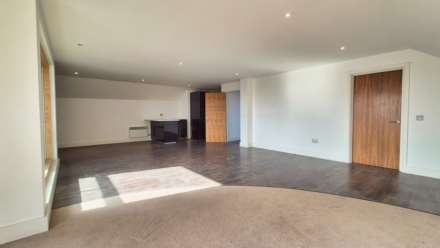 Quayside, College Street, Ipswich, Image 4