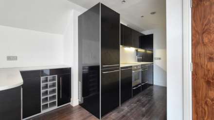 Quayside, College Street, Ipswich, Image 6