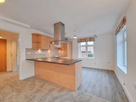 Whitehall Place, Woodbridge, Image 2