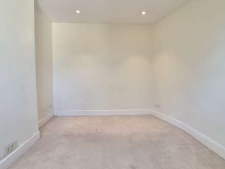 Spring Road, Ipswich, Image 19