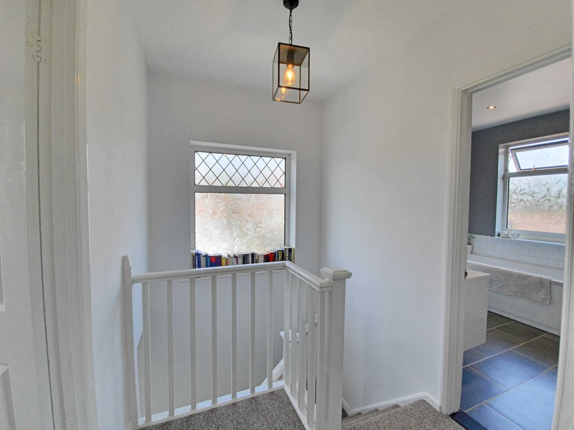 Chesterfield Drive, Ipswich, Image 19