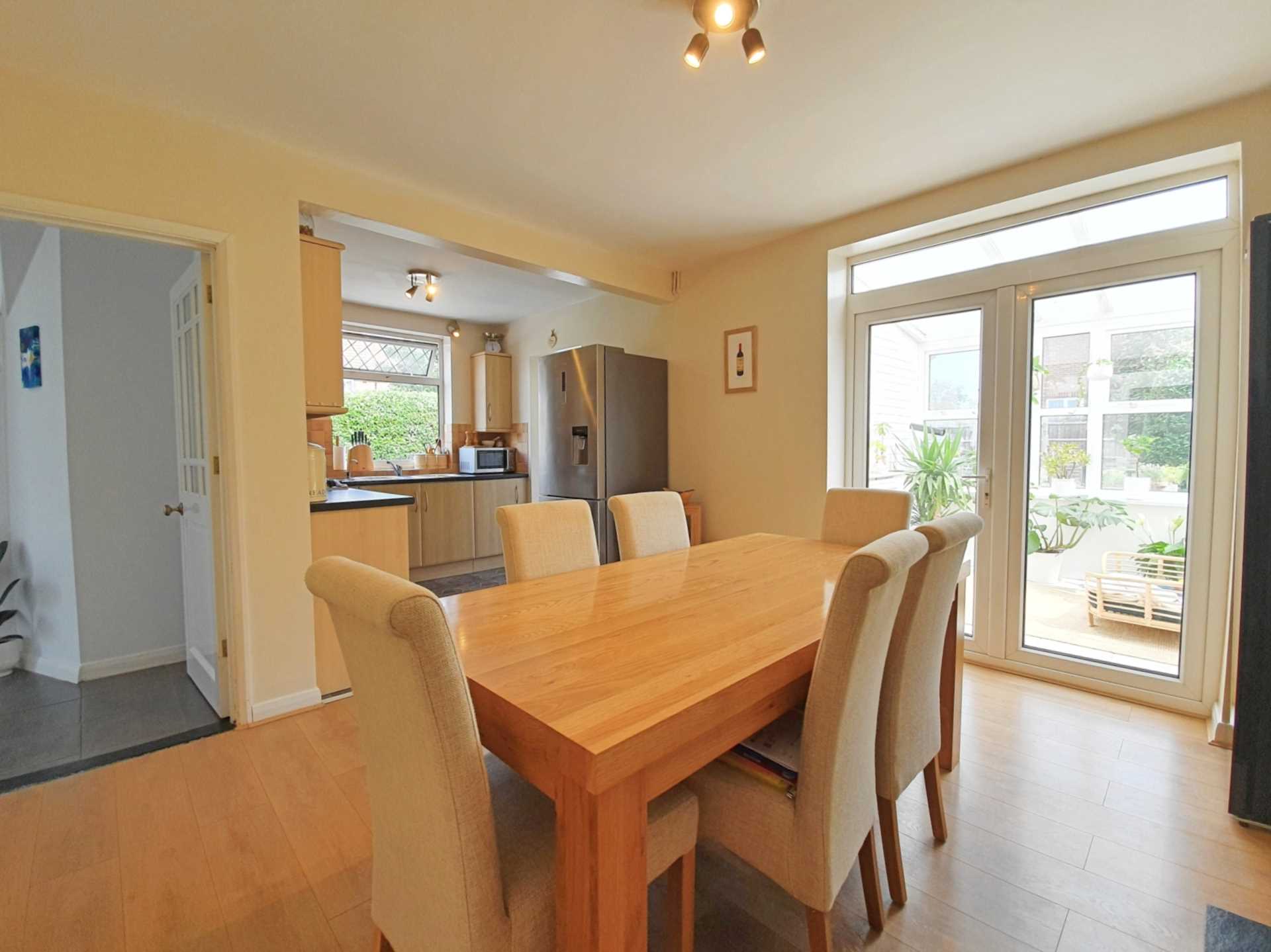 Chesterfield Drive, Ipswich, Image 8