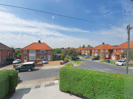 Chesterfield Drive, Ipswich, Image 22