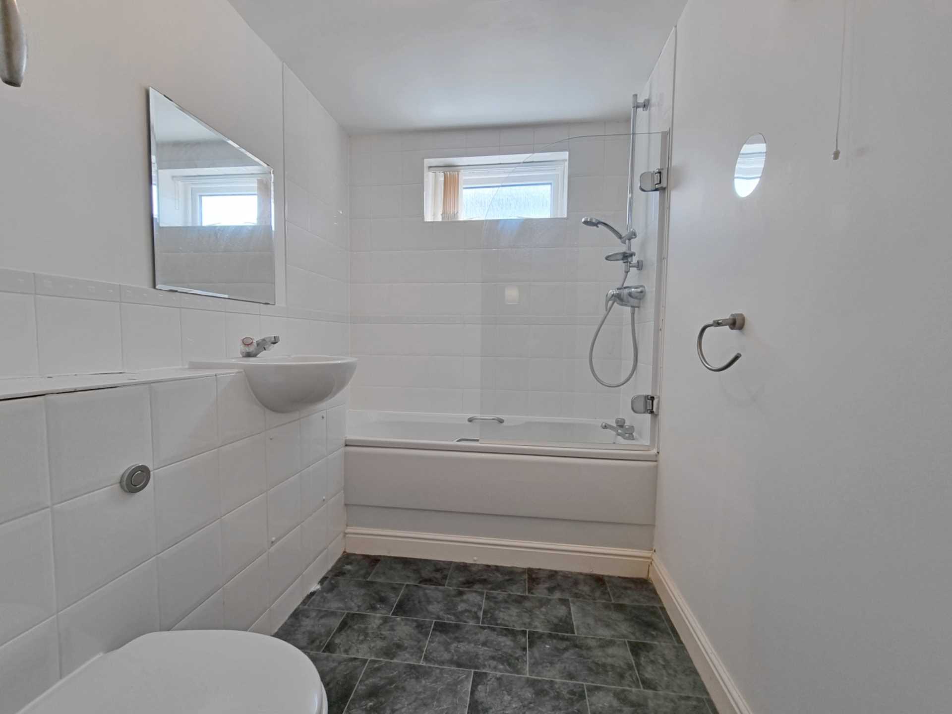 Siloam Place, Ipswich, Image 14