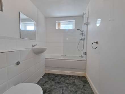 Siloam Place, Ipswich, Image 14