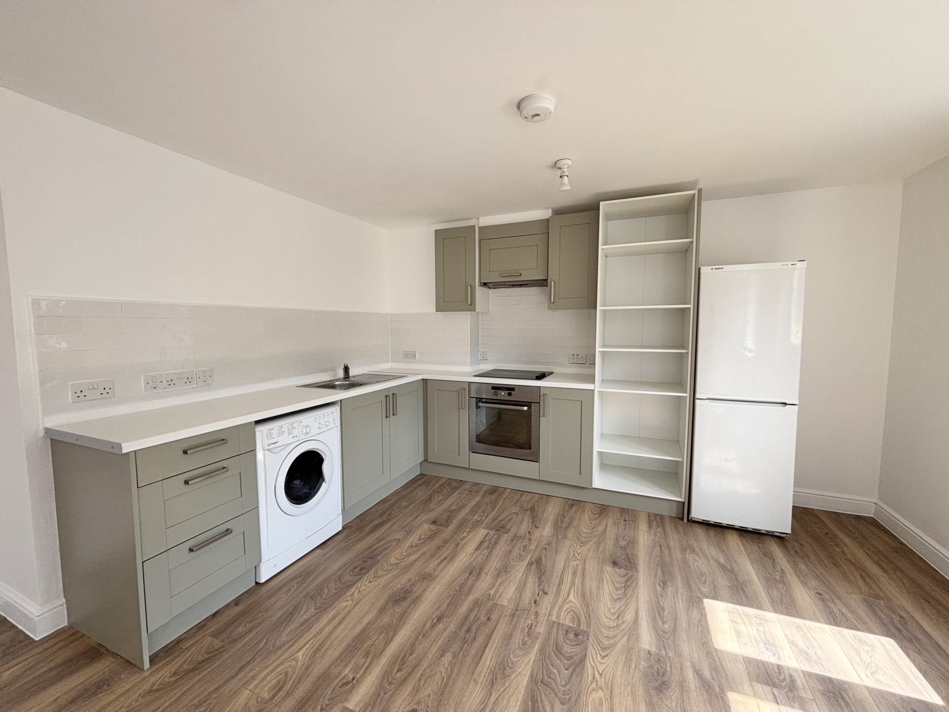 Hope Court, Modus, Image 3