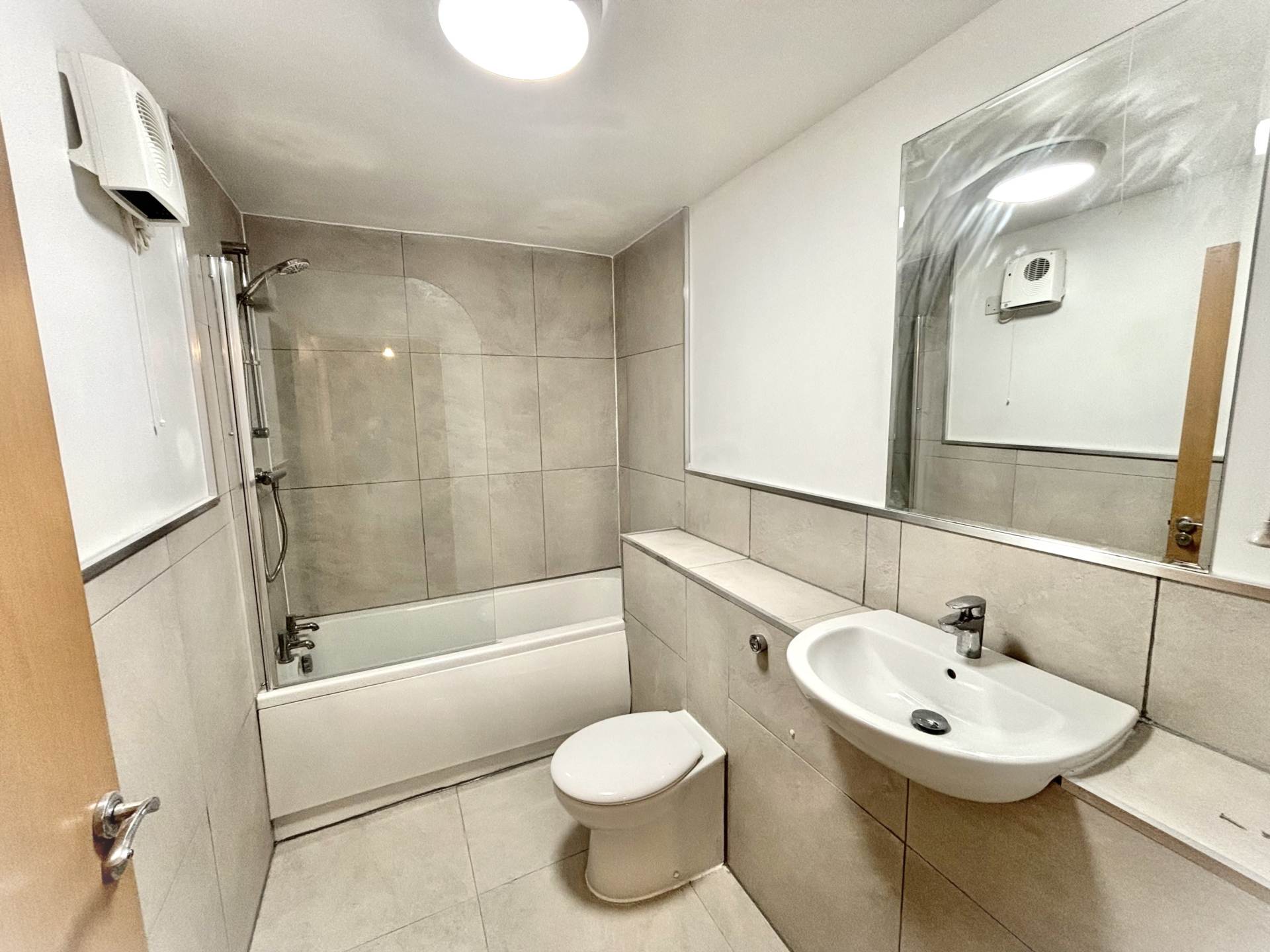 Hope Court, Modus, Image 8