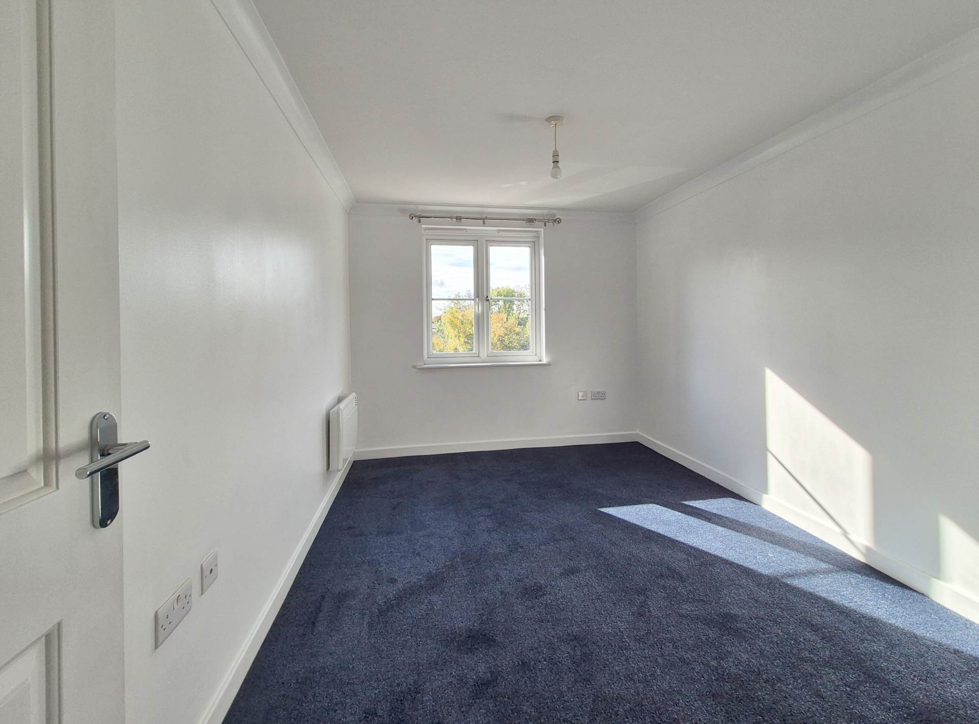 Provan Court, Foxgrove Gardens, Ipswich, Image 9
