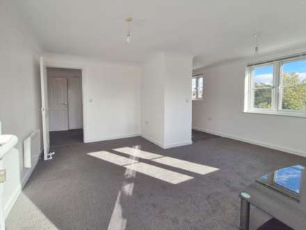 Provan Court, Foxgrove Gardens, Ipswich, Image 7