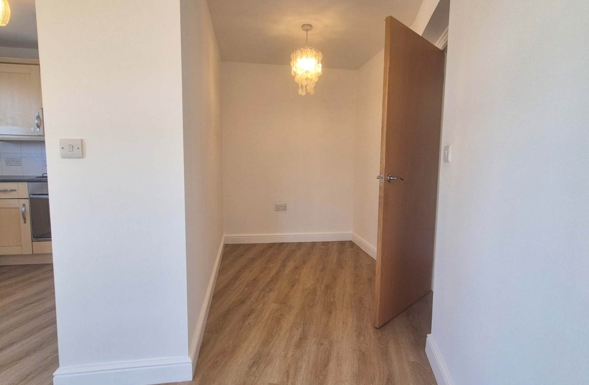 Broomwade Close, Off Ranelagh Road, Image 11