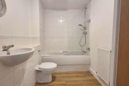Broomwade Close, Off Ranelagh Road, Image 18