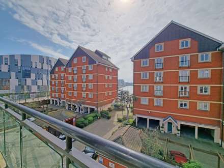 Neptune Square, Ipswich, Image 6