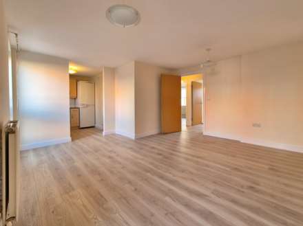 Compair Crescent, Ipswich, Image 5