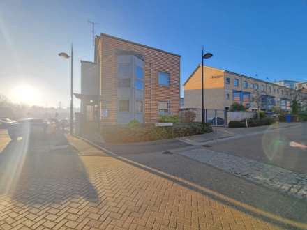 1 Bedroom Apartment, Maude Street, Orwell Quay