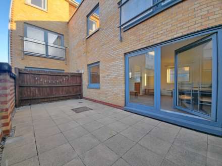 Maude Street, Orwell Quay, Image 4