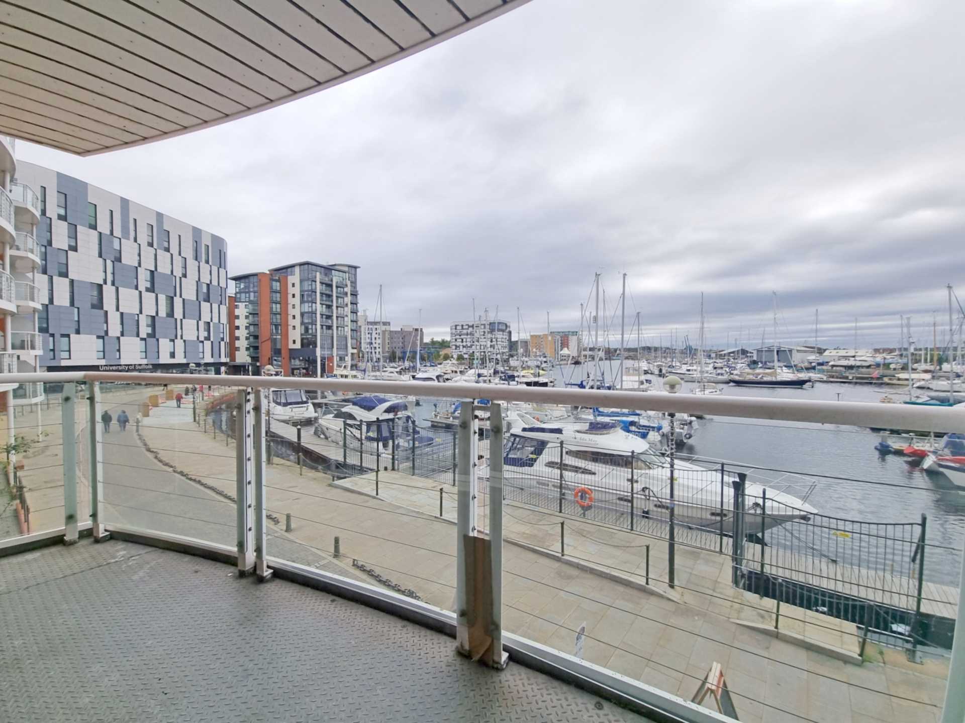 Neptune Square, Ipswich, Image 18