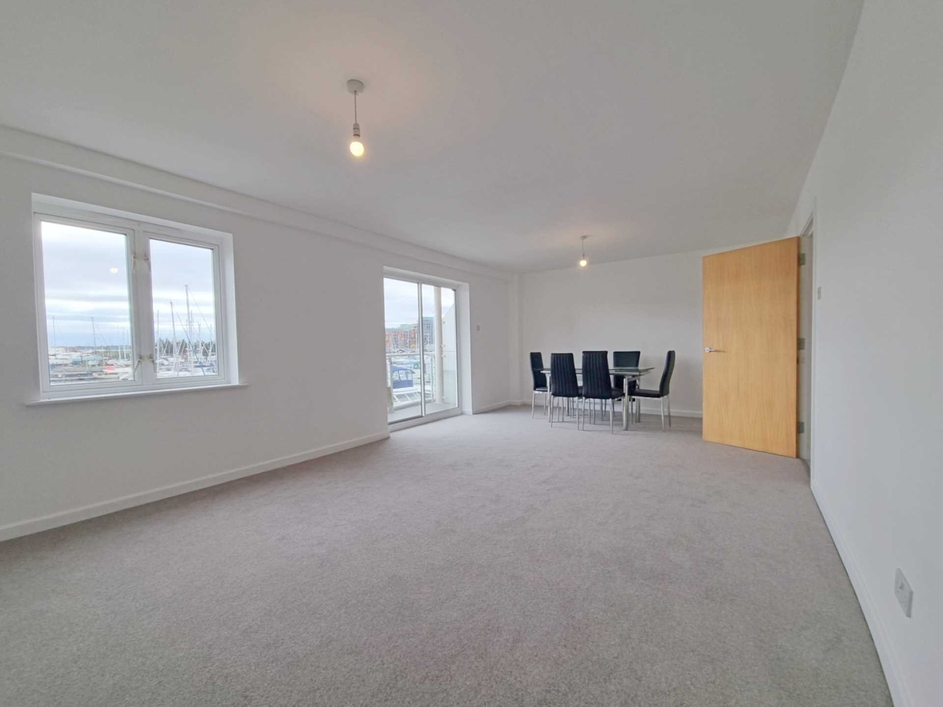 Neptune Square, Ipswich, Image 9