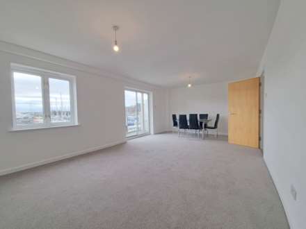 Neptune Square, Ipswich, Image 9