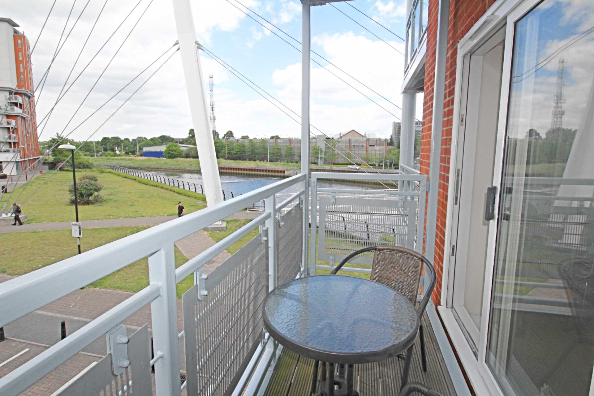 Compair Crescent, Ipswich, Image 6