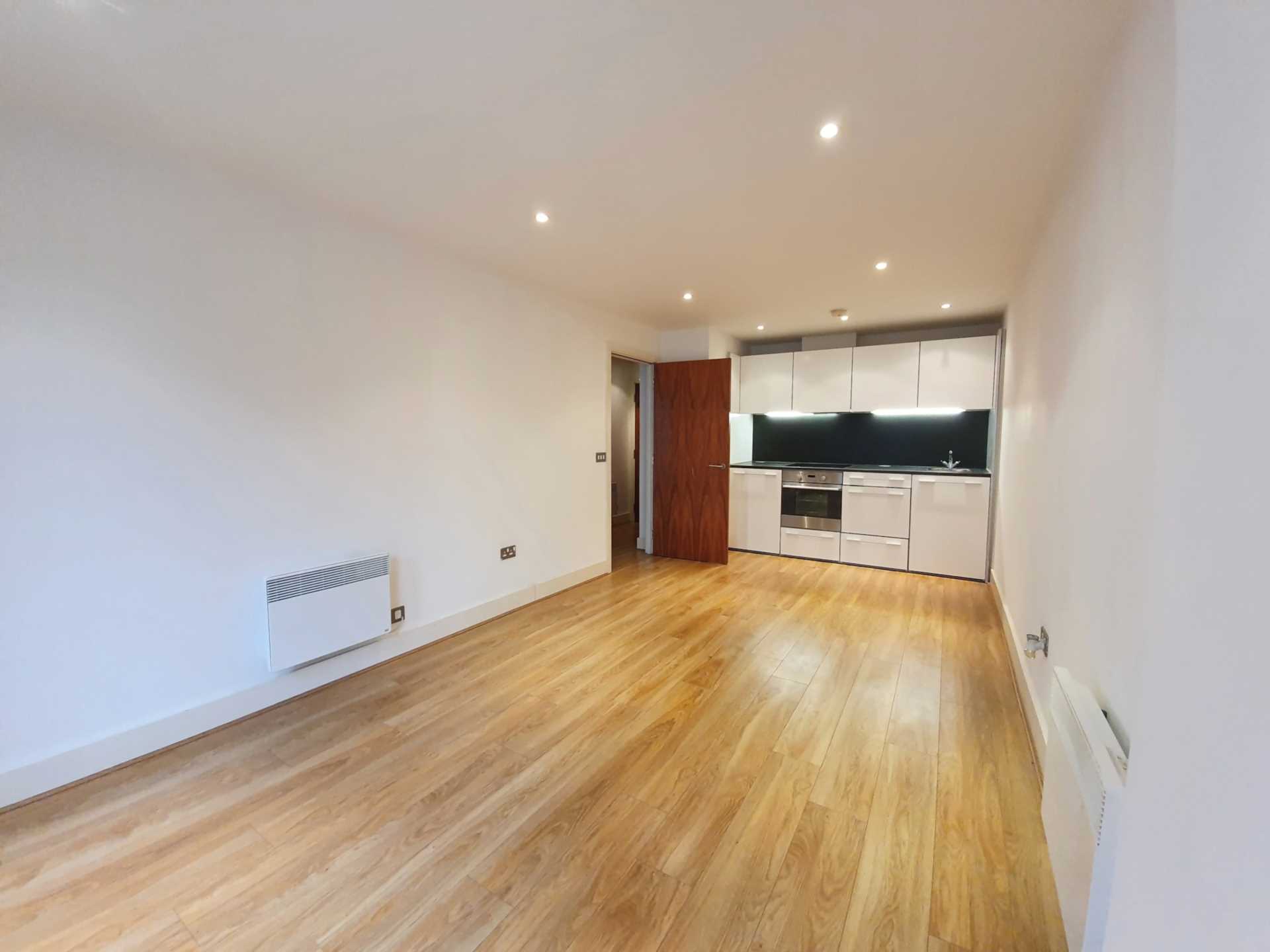 College Street, Cranfield Mill, Image 2