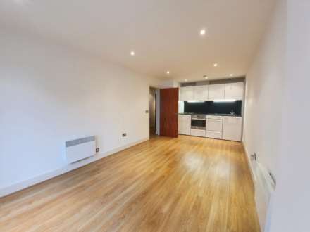 College Street, Cranfield Mill, Image 2