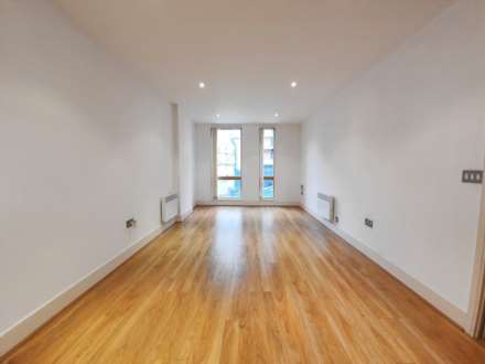 College Street, Cranfield Mill, Image 3