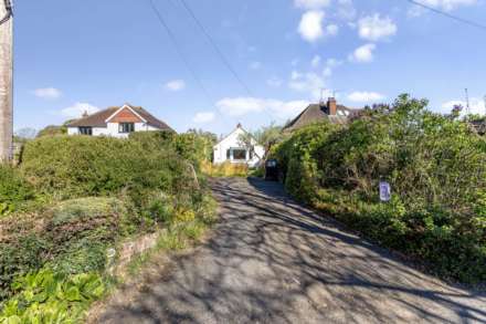 Kidmore Lane, Sonning Common, Image 2
