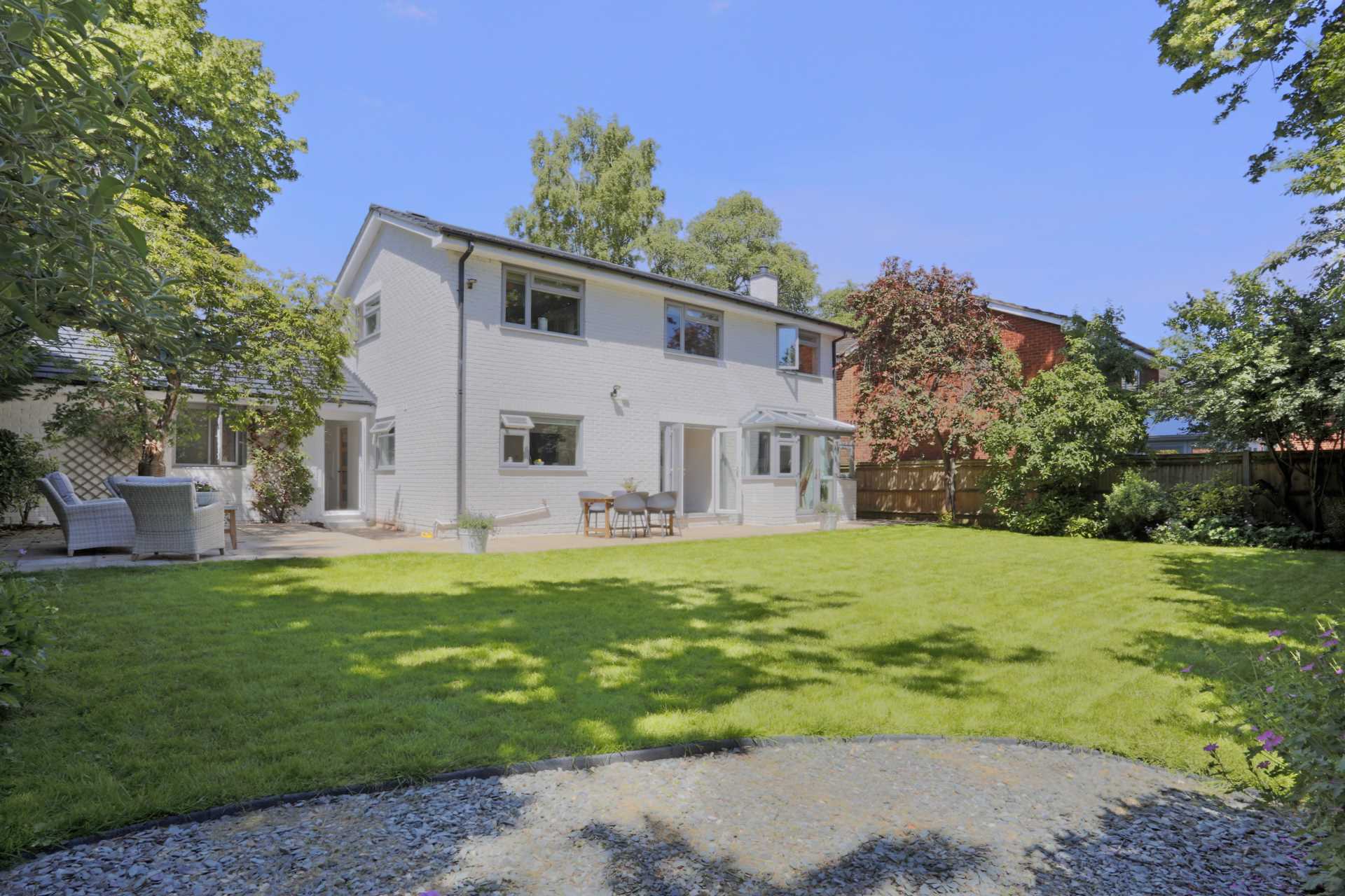 The Chestnuts, Lower Shiplake, Image 15