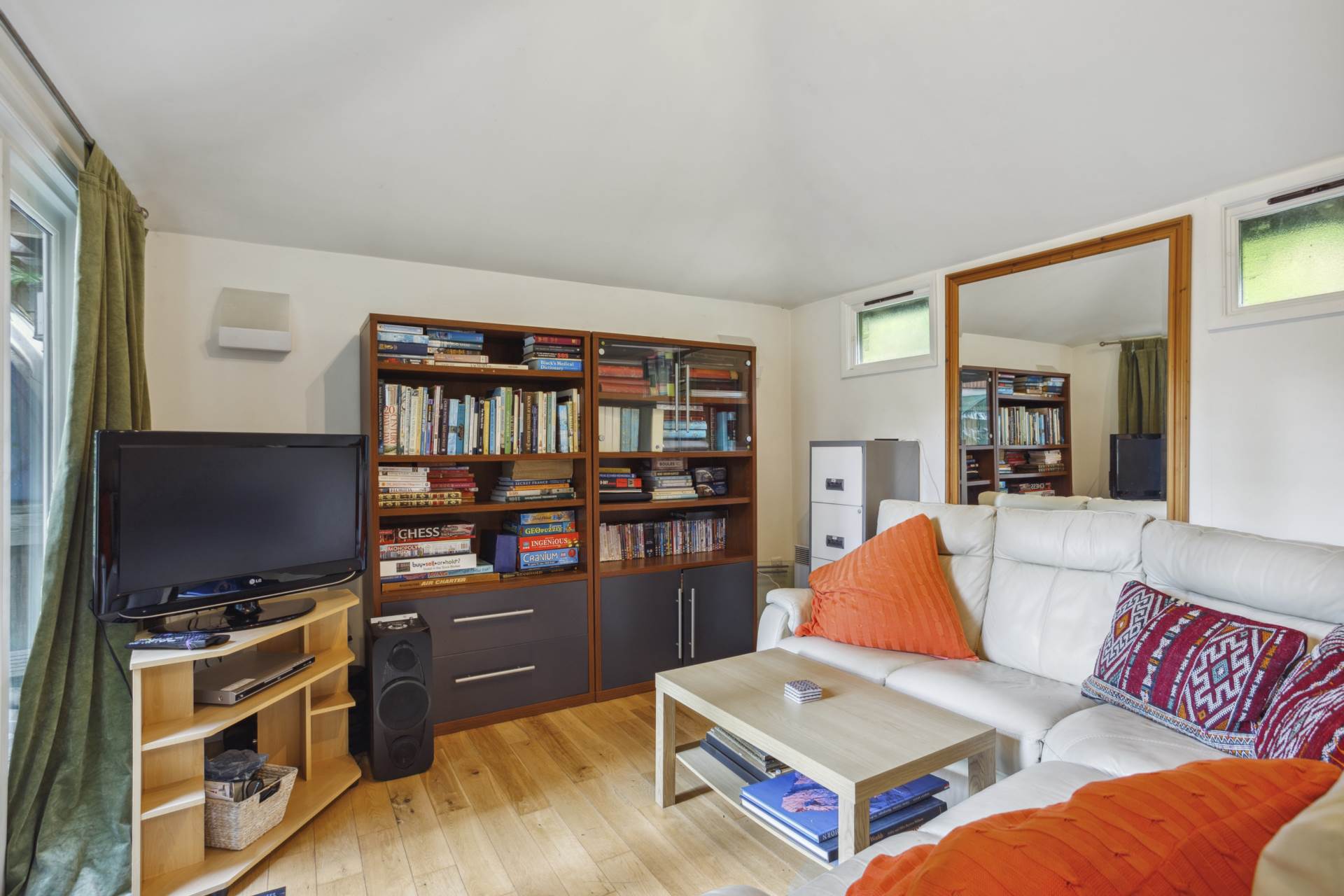 Hazel Grove, Kingwood, Image 12