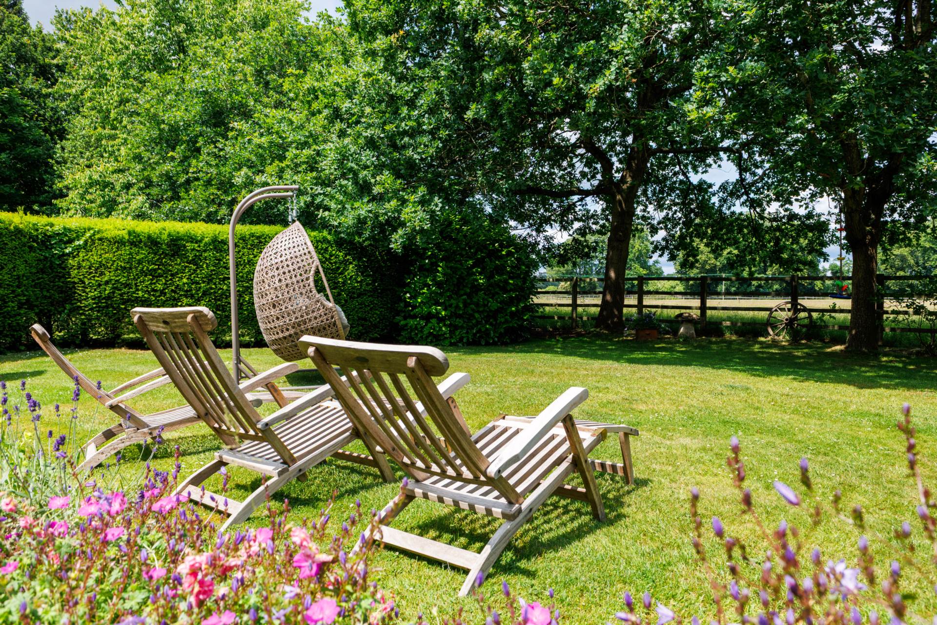 Manor Wood Gate, Lower Shiplake, Image 26