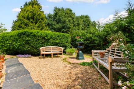 Manor Wood Gate, Lower Shiplake, Image 30