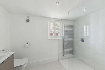 Belle Vue Road, Henley On Thames, Image 17