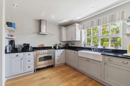 Belle Vue Road, Henley On Thames, Image 3