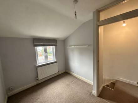 Kidmore End Road, Reading, Image 7