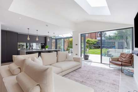 Berkshire Road, Henley On Thames, Image 2