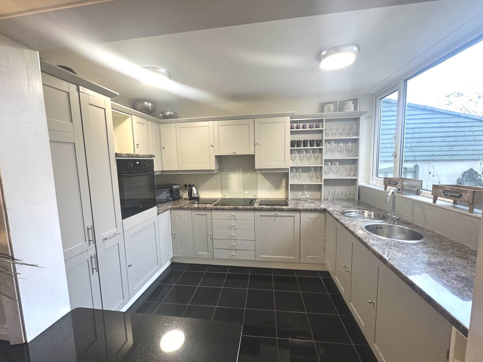 Upton Close, Henley On Thames, Image 5