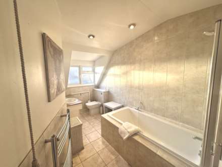 Upton Close, Henley On Thames, Image 13